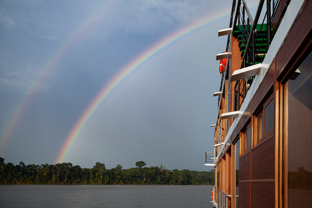 rainbox from luxury cruise